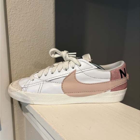 Nike Blazer Low Jumbo White Pink Leather Suede Casual Athletic Shoe Women 12 - Picture 4 of 9